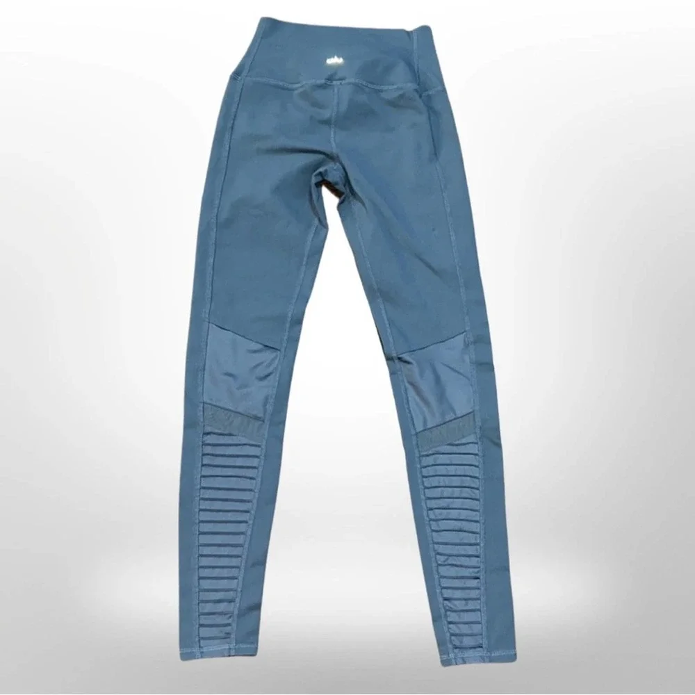 Alo Yoga High-Waist Moto Legging Small 🤍